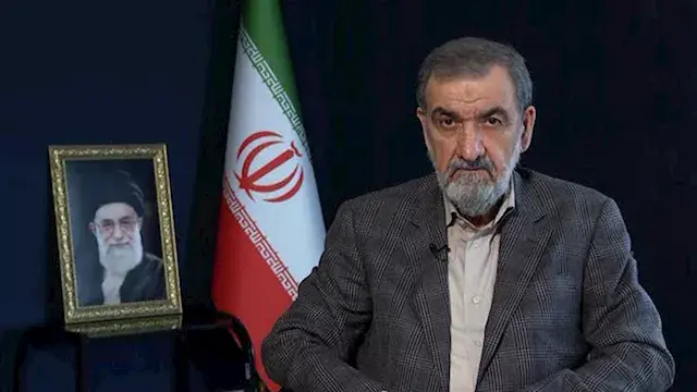 رضائي: لن يفتح مضيق هرمز ما لم تغير أمريكا سلوكها وتقبل بشروطنا