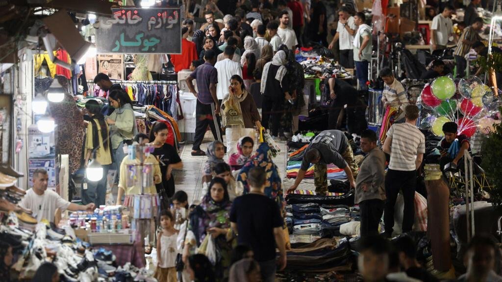 مباشر: طهران تحذر من إجراءات تستهدف المصالح الأمريكية إذا فرضت عليها واشنطن عقوبات جديدة