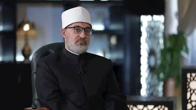 مفتي الجمهورية يجري قسطرة وتركيب دعامة بمستشفى الأزهر التخصصي.. تفاصيل