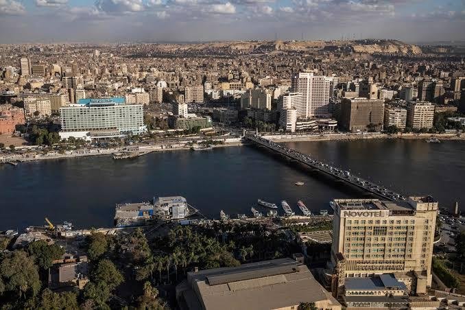 استطلاع لرويترز: الاقتصاد المصري أظهر متانة أكبر في مواجهة تداعيات حرب الشرق الأوسط