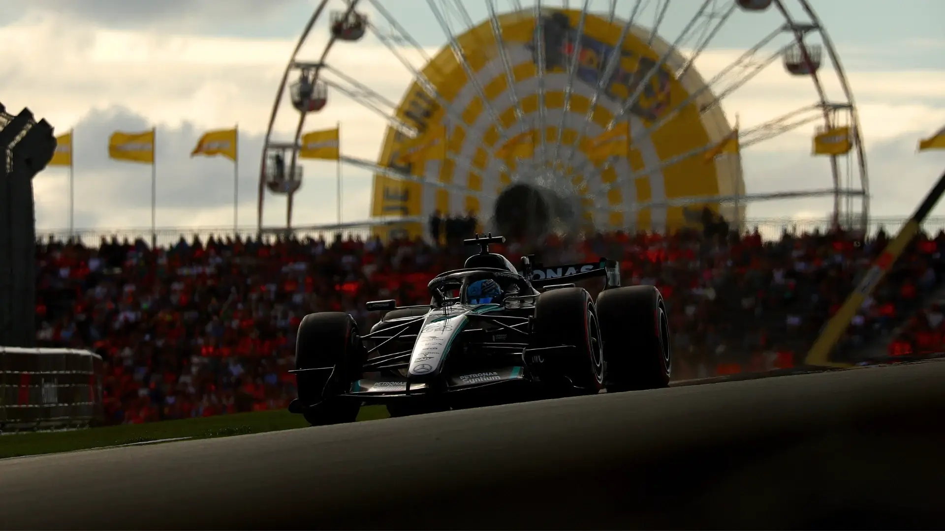 Can Russell and Mercedes keep their rivals at bay in Zandvoort?