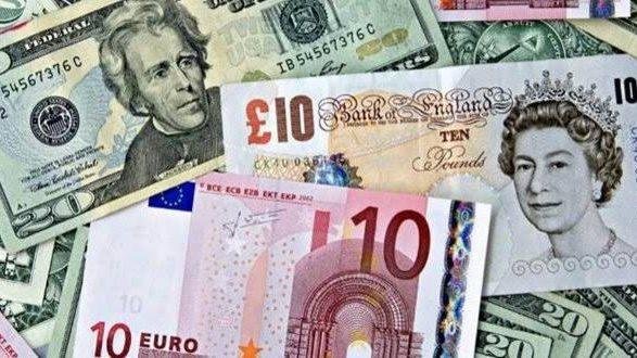 أسعار العملات الأجنبية اليوم.. الدولار واليورو والريال السعودي ترتفع أمام الجنيه