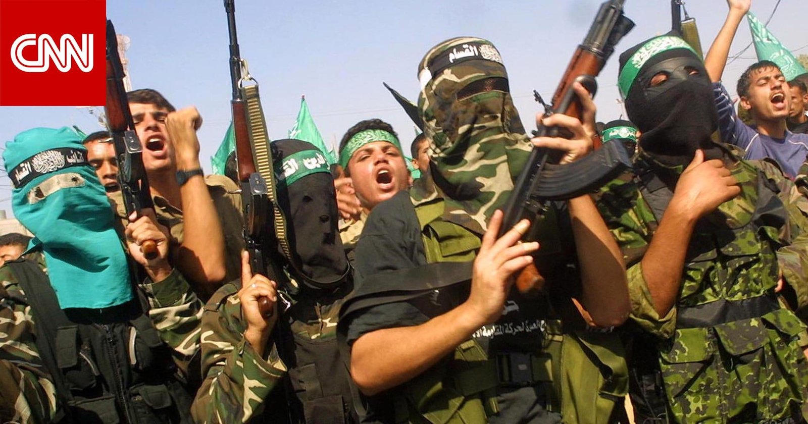 "هزيمة غير مسبوقة".. علاء مبارك يعلق على منشور حول موافقة حماس على نزع سلاحها