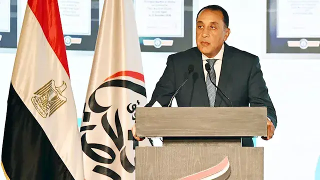 550 ألف قطعة ملابس وكرتونة غذاء.. مبادرات جديدة لصندوق تحيا مصر