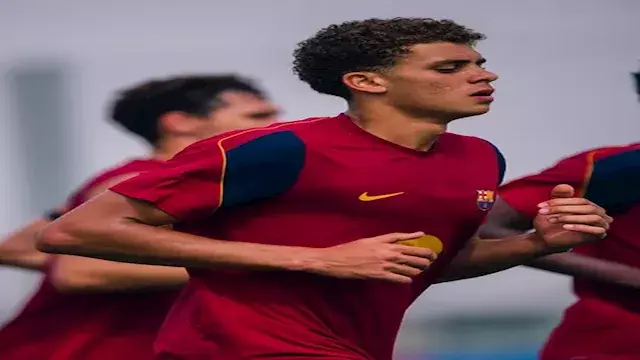مناسب للفريق الأول.. حمزة عبد الكريم يخضع لاختبار حاسم مع برشلونة