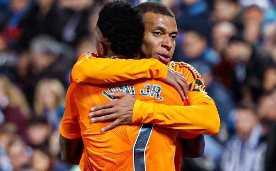 فينيسيوس يحدد شروطه للاستمرار مع ريال مدريد