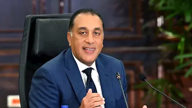 مدبولي يتفقد مشروعات "حياة كريمة" بالغربية ويؤكد دعم قلاع الصناعة والزراعة