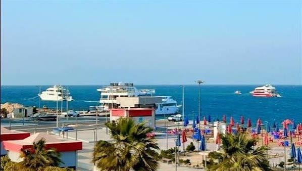 جهات التحقيق تستدعي أطراف مشاجرة وقعت بأحد شواطئ الجونة بالغردقة