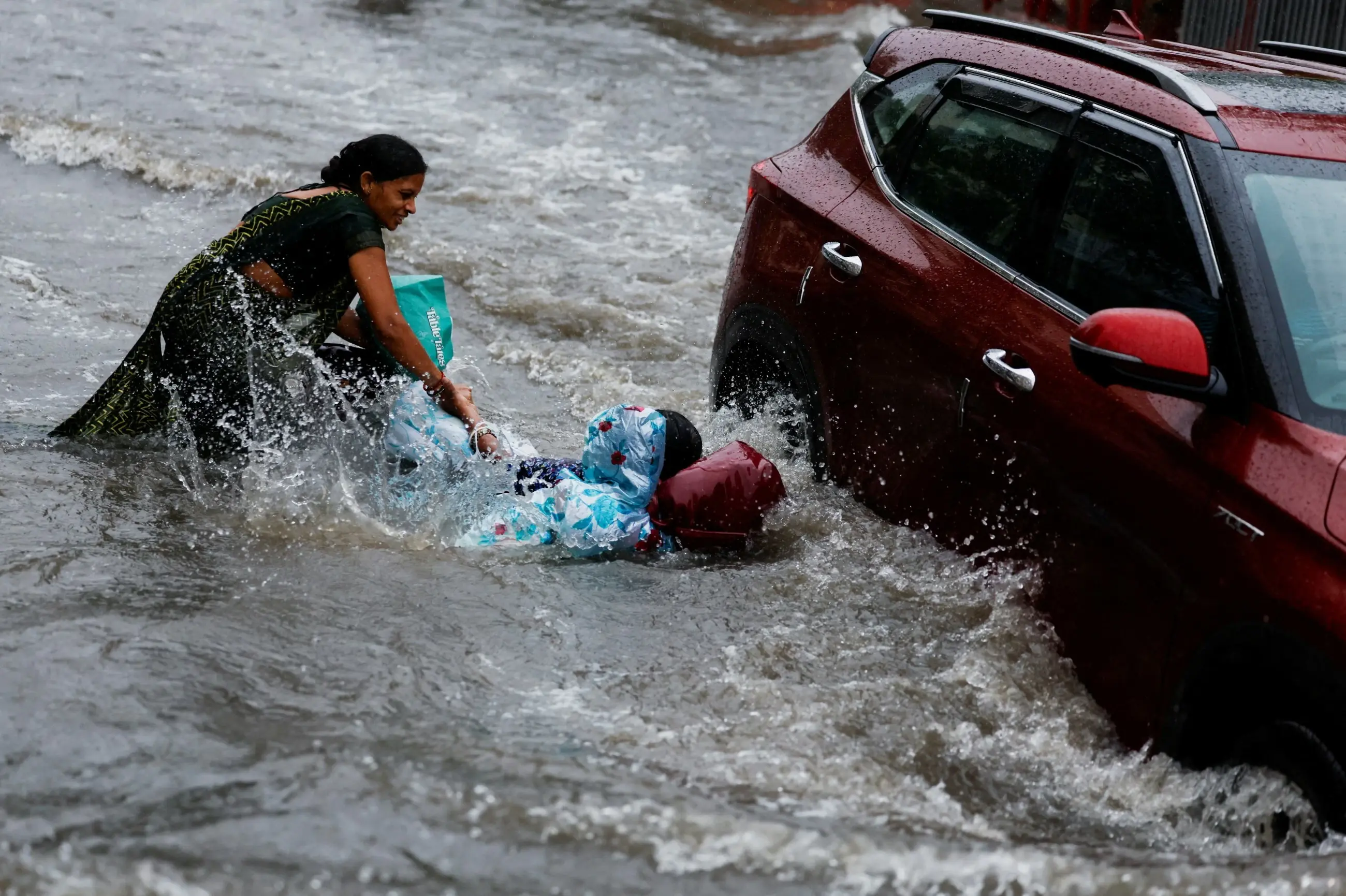 Heavy rain and flooding kills 82 across India, Pakistan and Afghanistan