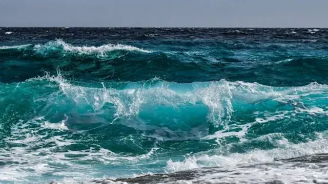لماذا يمنحك صوت البحر شعورا بالراحة؟