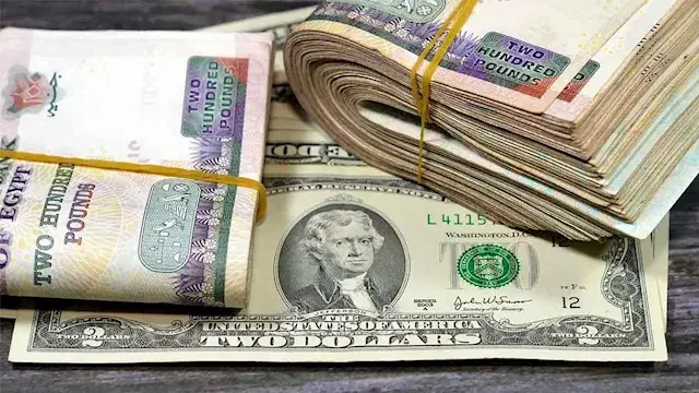 الجنيه ثاني أسوأ العملات أداءً أمام الدولار في يوليو مع تجدد توترات الشرق الأوسط