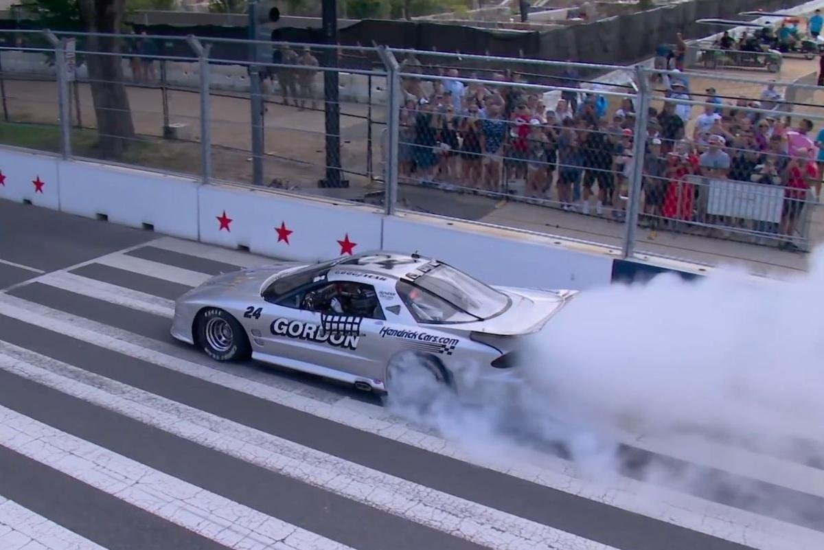 Jeff Gordon sweeps both IROC races in Washington D.C.