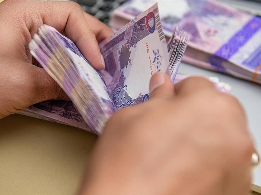 أسعار العملات مقابل الريال القطري