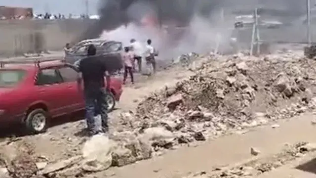 الدفع بـ5 سيارات إطفاء وإسعاف.. حريق داخل جراج سيارات بشبرا الخيمة