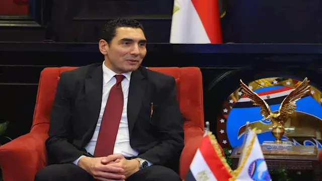 قرار عاجل من وزير الرياضة بعد واقعة الاعتداء في مباراة مصر والسنغال