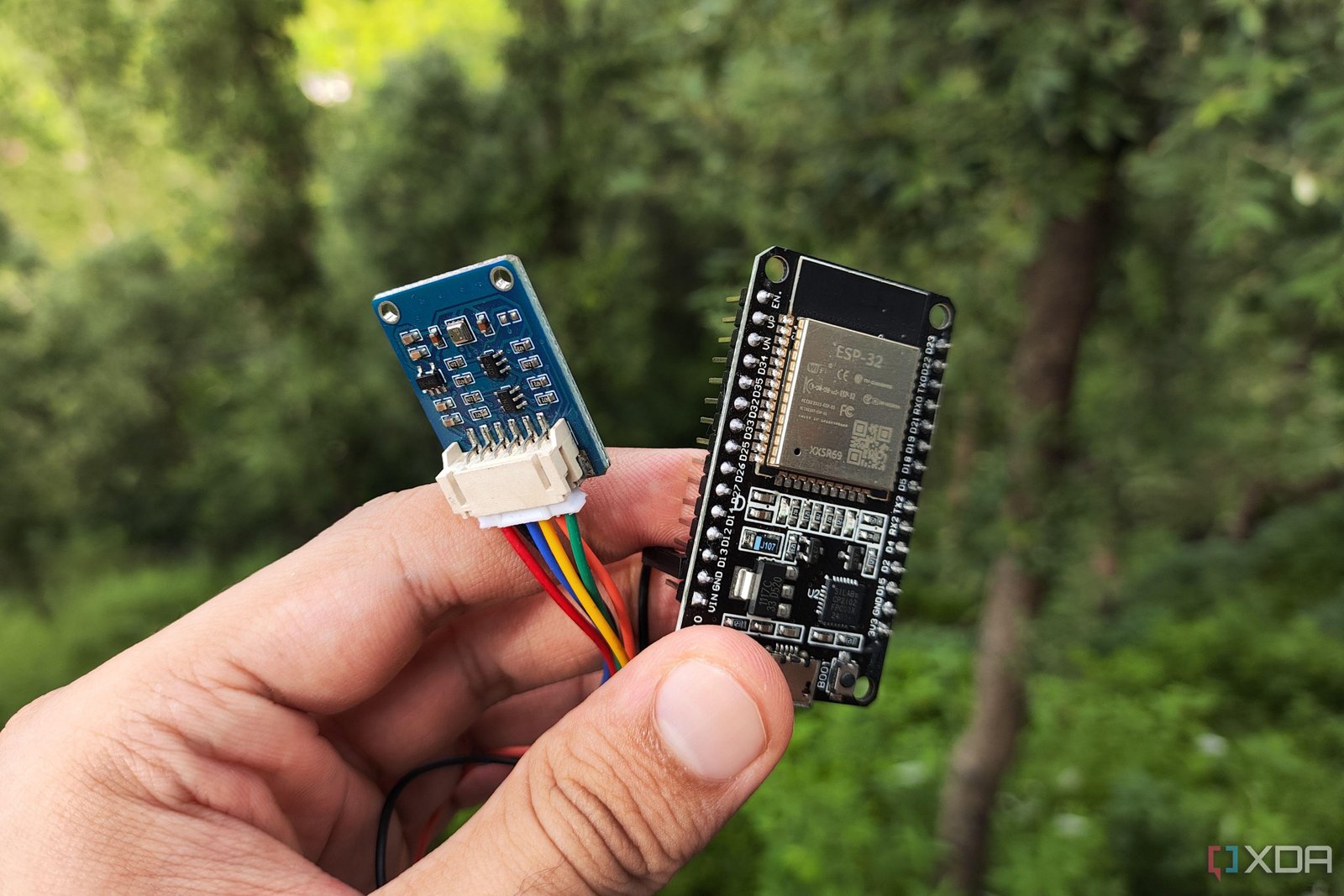 5 ESP32 projects a total beginner can finish in an afternoon