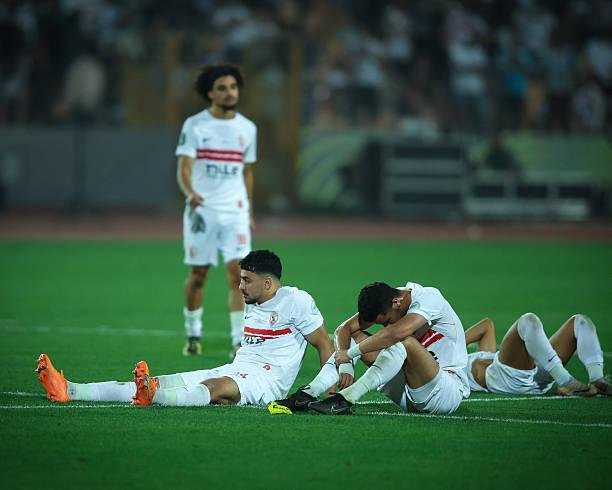 الزمالك يعاقب الثلاثي بسبب الغياب عن معسكر الموسم الجديد