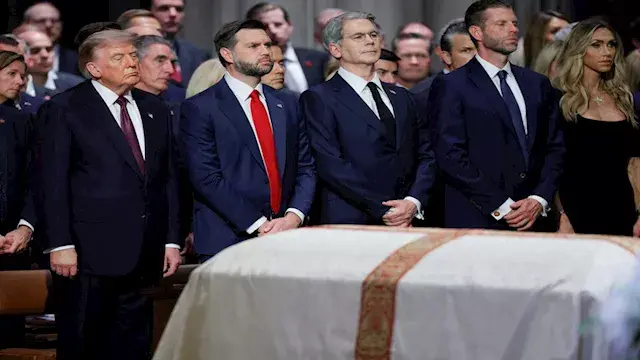 بحضور نتنياهو وزيلينسكي.. ترامب يودع السيناتور الراحل ليندسي جراهام