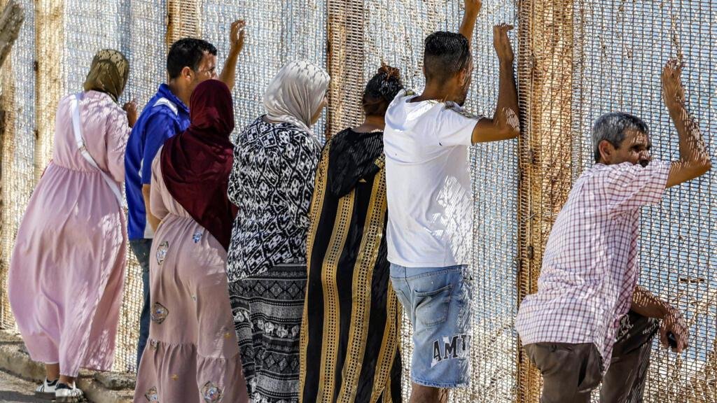 حين يتحول حلم الهجرة إلى مأساة... عائلات مغربية تبحث عن أبنائها المفقودين في سبتة