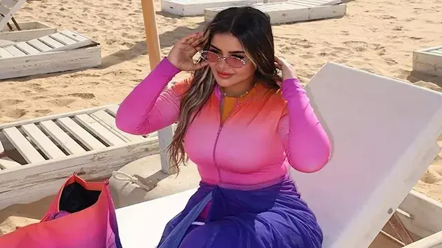 شكرا ياحبيبي.. 25 صورة لزوجة إمام عاشور برفقته في المصيف