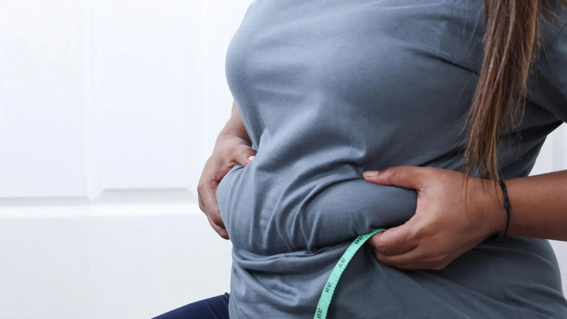 This common vitamin deficiency becomes far more dangerous when paired with belly fat