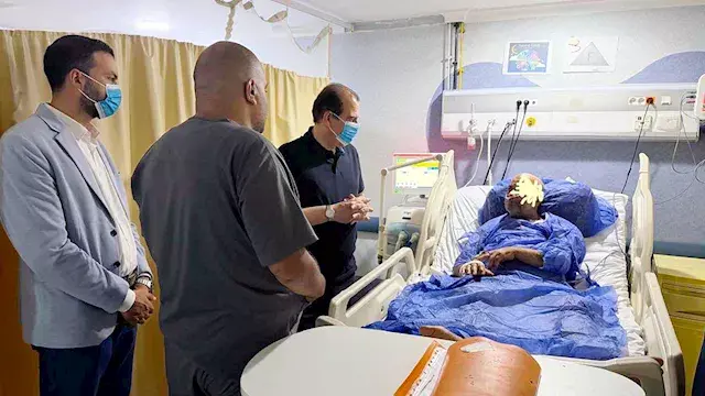 نائب وزير الصحة يتفقد المنشآت الصحية بمطروح.. مكافأة وتوجيهات