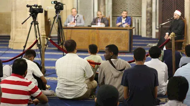 ملتقى أزهري: السيدة عائشة رائدة الفقه وتفردت برواية أكثر من 2200 حديث