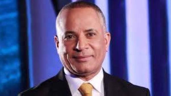 محمد الباز يطمئن الجمهور على أحمد موسى: وعكة صحية مرت بسلام ويعود قريبا