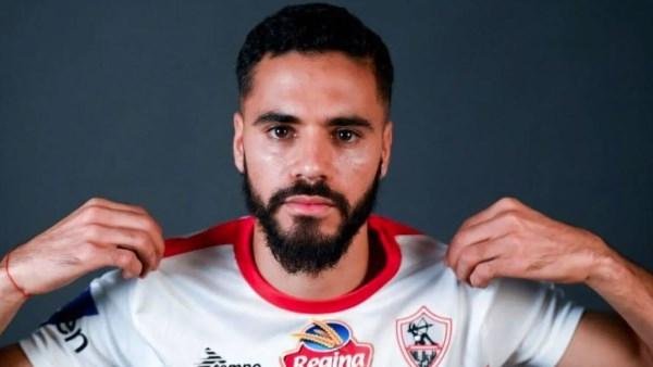 بنتايك يصل القاهرة للانضمام إلى معسكر الزمالك استعدادًا للموسم الجديد