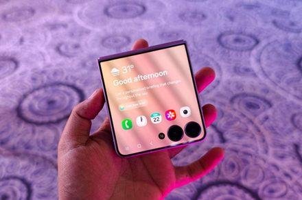 Samsung makes it easier to run multiple apps on Galaxy Z Flip 8’s cover screen