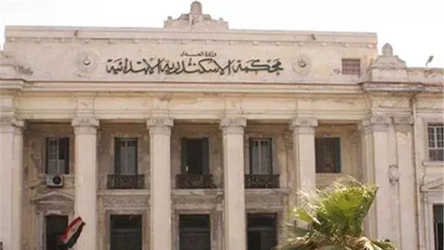 استولى على حرز سجائر بـ 5 ملايين جنيه.. المشدد 5 سنوات لمندوب شرطة مفصول بالإسكندرية