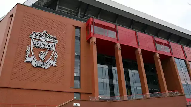 مؤسس أمازون يشتري ثلث ليفربول.. ما القصة؟