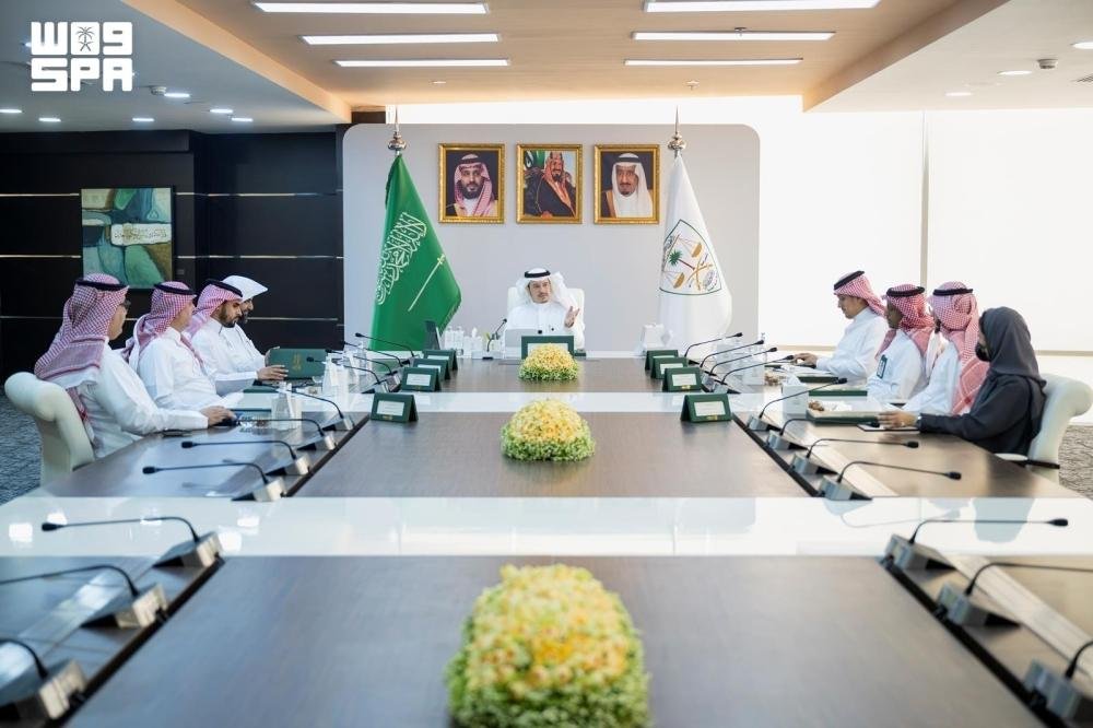 حوكمة التقنيات وتوظيف الذكاء الاصطناعي بالمظالم