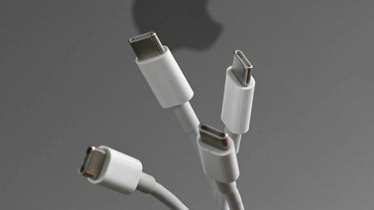The future of USB connectivity (2026) — How USB4 Version 2 and Thunderbolt 5 are bringing copper to its physical limits