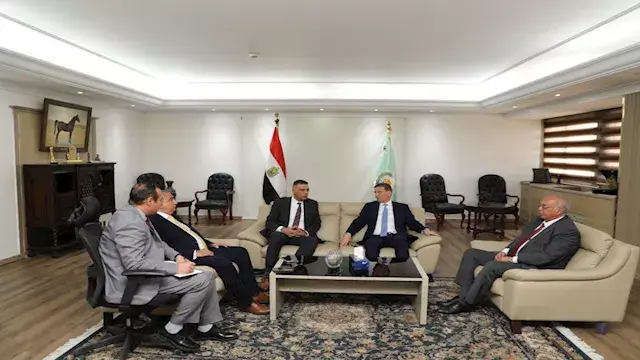 وزير الزراعة يناقش خطة تحويل مزارع جنوب سيناء إلى مراكز نموذجية للإنتاج والإرشاد