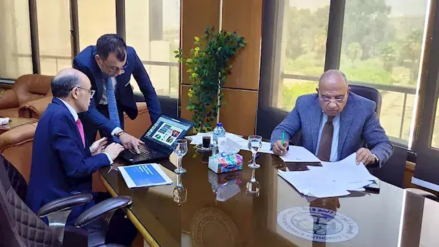 وزير الكهرباء يتابع مشروعات استخراج العناصر الأرضية النادرة لتعظيم العوائد الاقتصادية