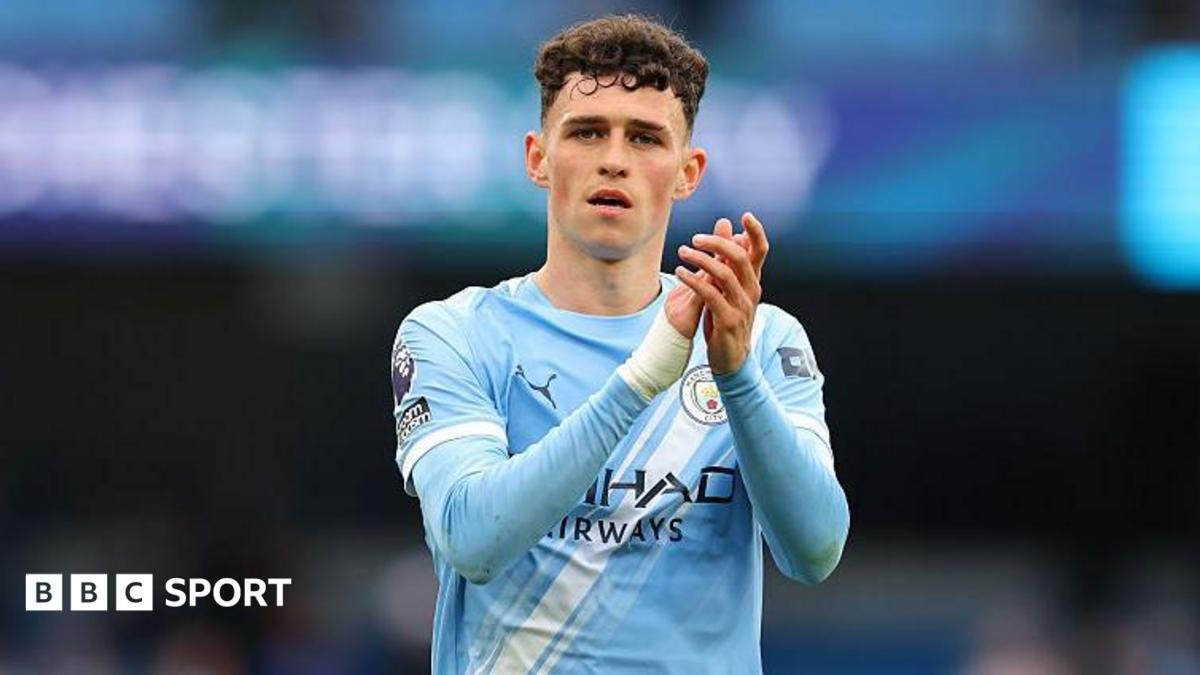 Foden signs new four-year Man City contract