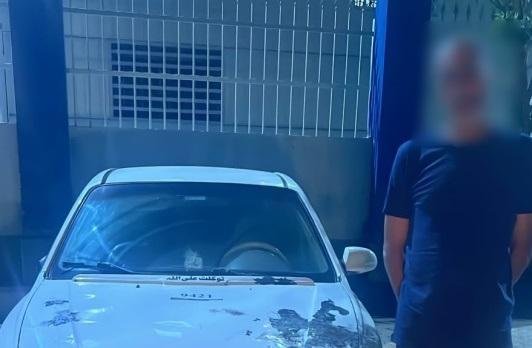 ضبط قائد تاكسي لاصطدامه بسيارة سيدة وإحداث إصابتها حال سيرها في بورسعيد