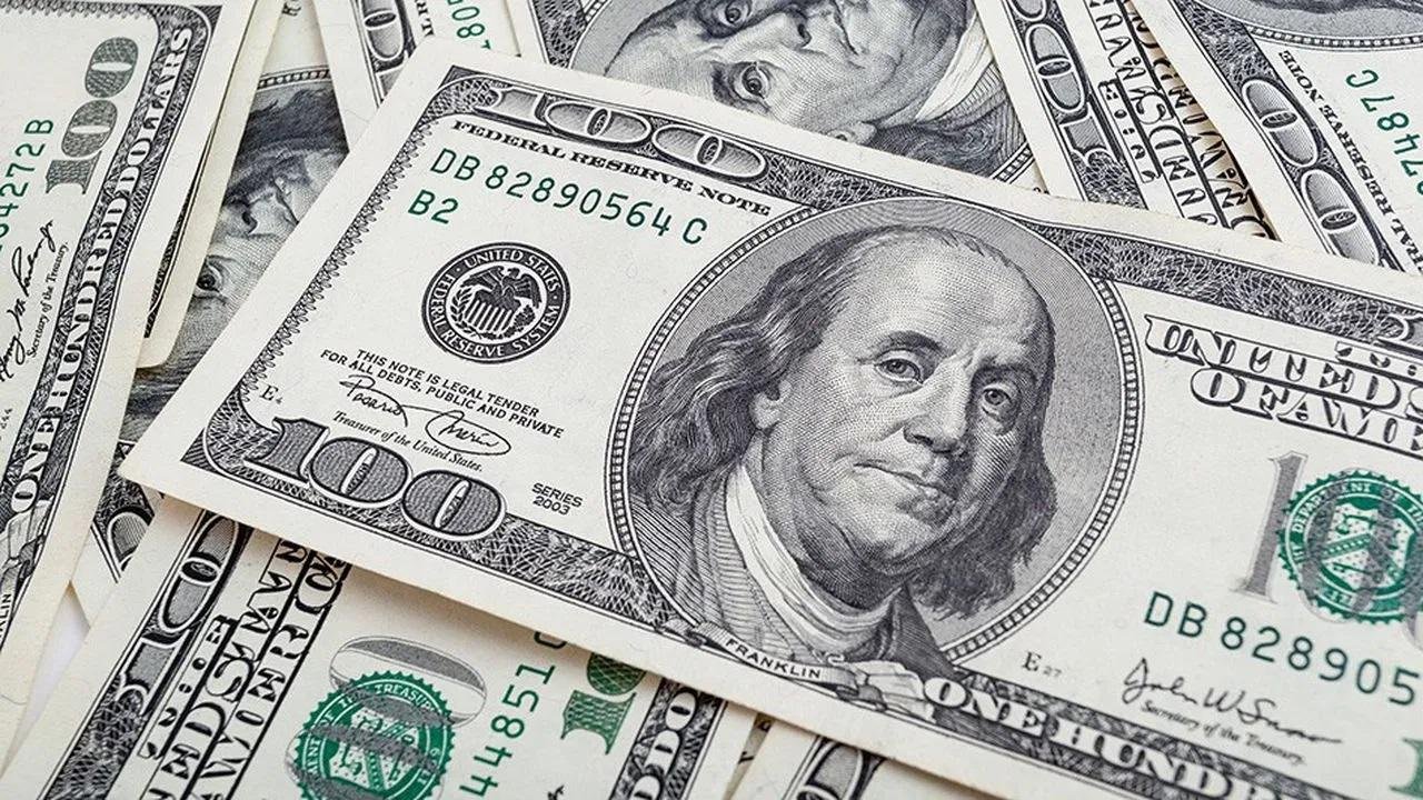 الدولار يستقر مع ترقب الأسواق لبيانات التضخم الأمريكية