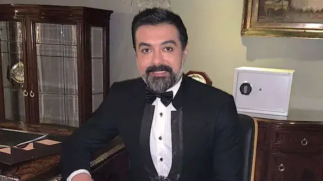 حسن عيد يطلب من متابعيه الدعاء لزوجته بعد دخولها العناية المركزة