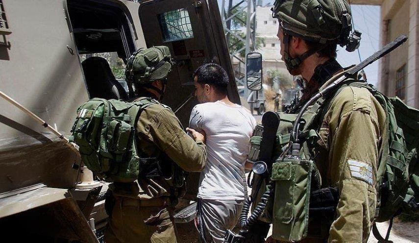 قوات الاحتلال تشن حملة اعتقالات طالت 20 فلسطينيا من الضفة الغربية