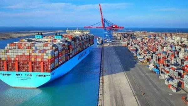 245 ألف طن عبر خط الرورو بميناء دمياط.. وخطة لتحويله إلى بوابة إقليمية لتجارة الترانزيت