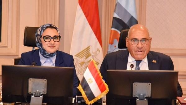 محافظ الوادي الجديد ورئيس الهيئة العربية للتصنيع يبحثان  الموفق التنفيذي للمشروعات المشتركة