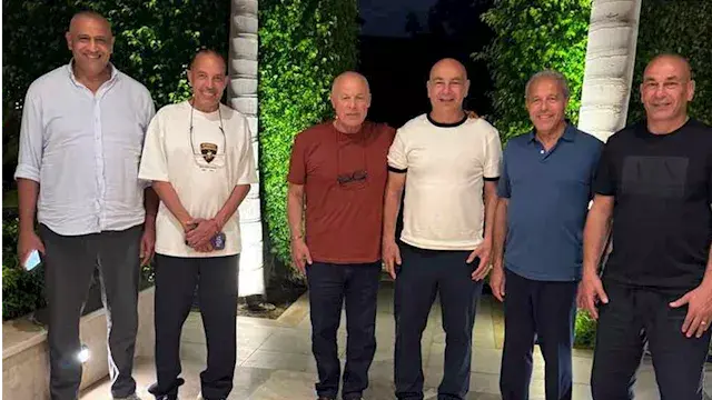 بحضور أبو ريدة والدرندلي.. جلسة حاسمة لتجديد عقد الجهاز الفني لمنتخب مصر
