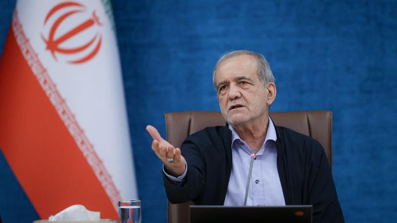 الرئيس الإيراني: العالم كله يقر بانتصارنا.. ويجب إنهاء الحرب اليوم