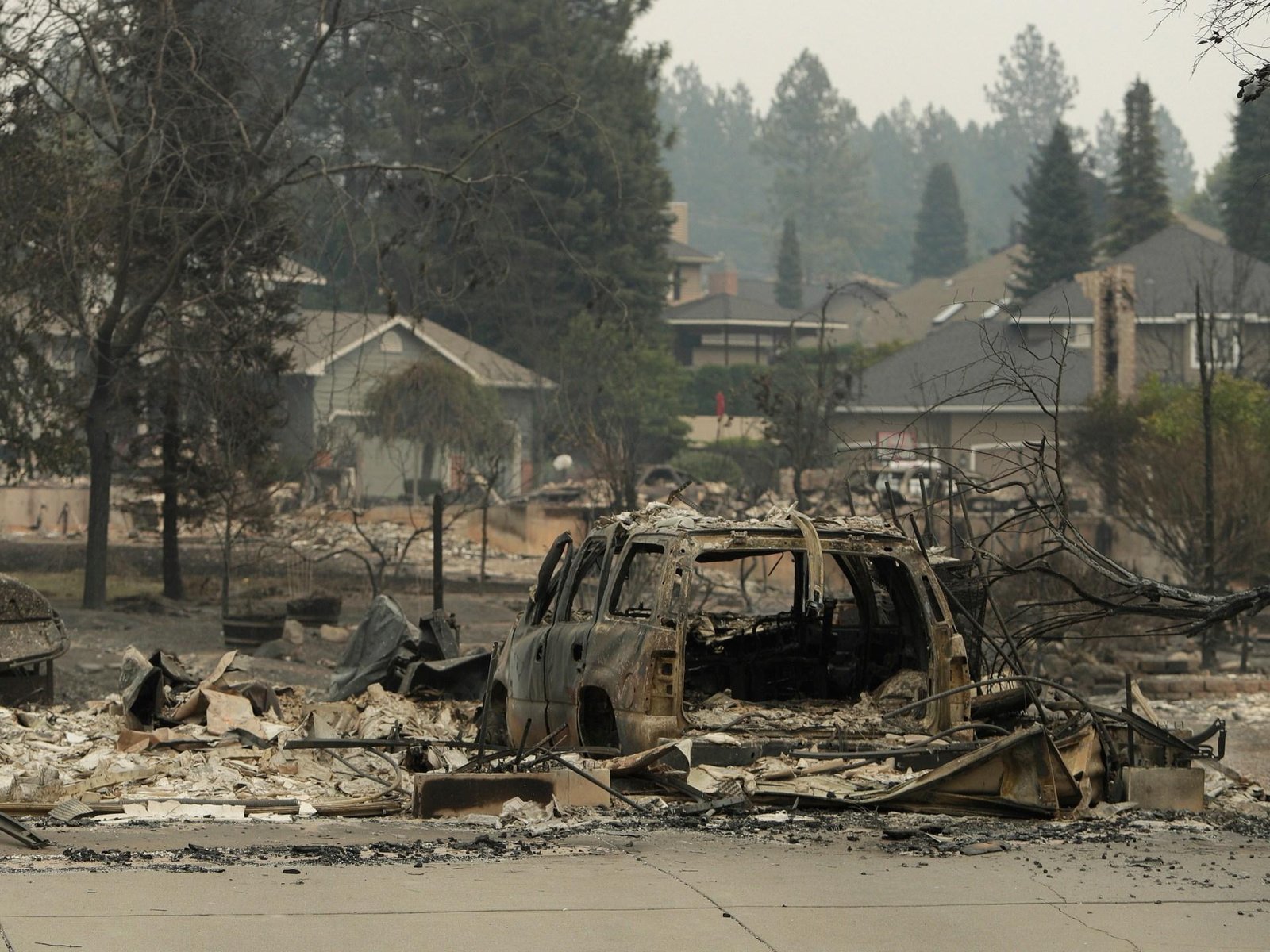 Fires in Spokane, Washington, burn 600 structures, force 60,000 evacuations