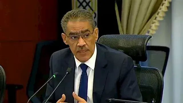 أول رد حكومي مصري على تصريحات إيران بشأن حادث ميناء دمياط
