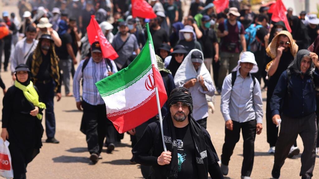 مباشر: إيران تنفي التباحث مع واشنطن بعد إعلان ترامب استئناف المفاوضات الإثنين