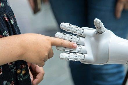 Samsung’s humanoid robot ambitions are real, but factories come first