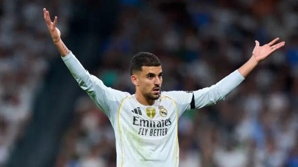 أياكس ينسحب نهائيًا من سباق ضم لاعب ريال مدريد السابق داني سيبايوس